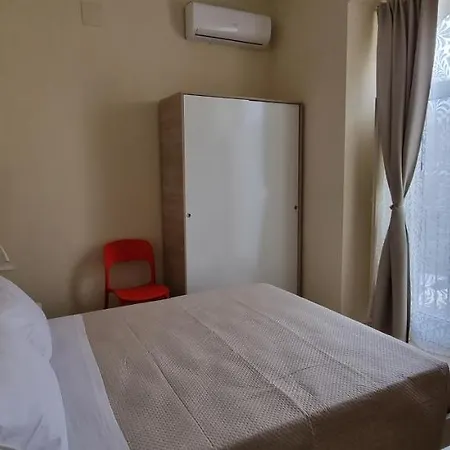 Bed & Breakfast Happy